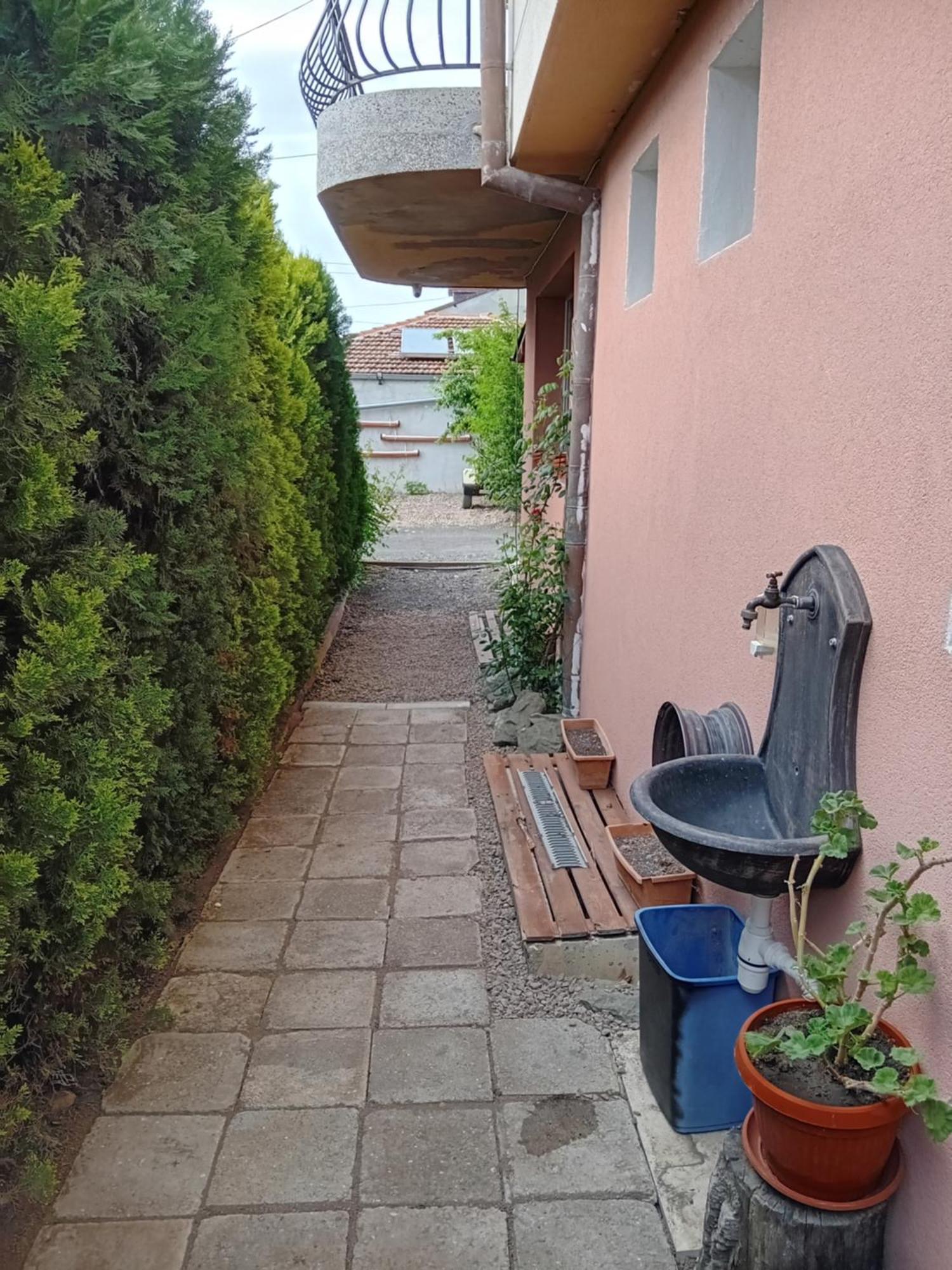 Къща За Гости Градина Aheloy Extérieur photo